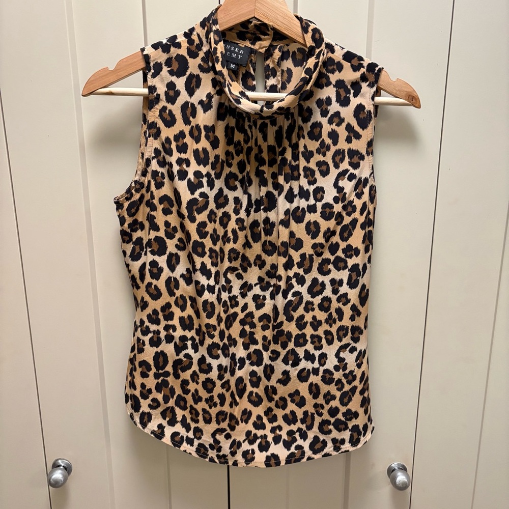 Spenser Jeremy -Leopard Print 100% silk Blouse-Size M